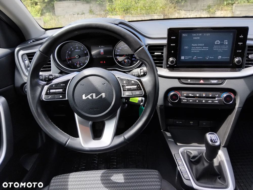 Kia Ceed 1.5 T-GDI M - 9