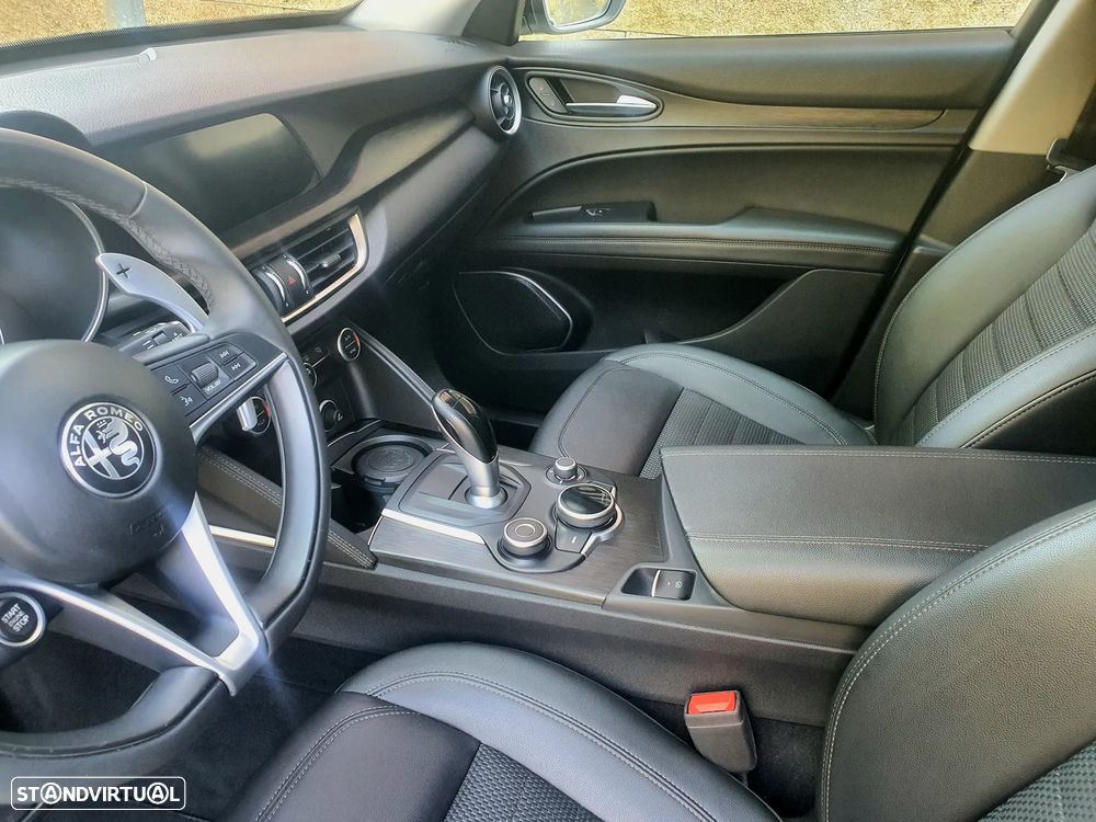 Alfa Romeo Stelvio 2.2 D Super AT8 - 5