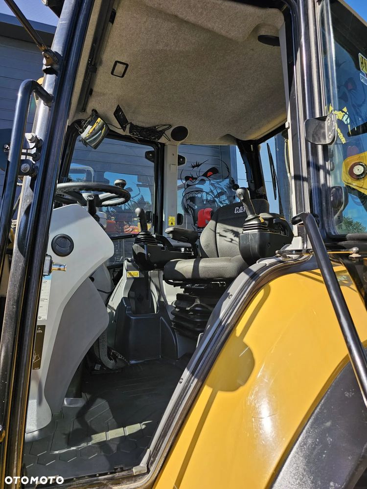 Caterpillar 444 2021R - 9