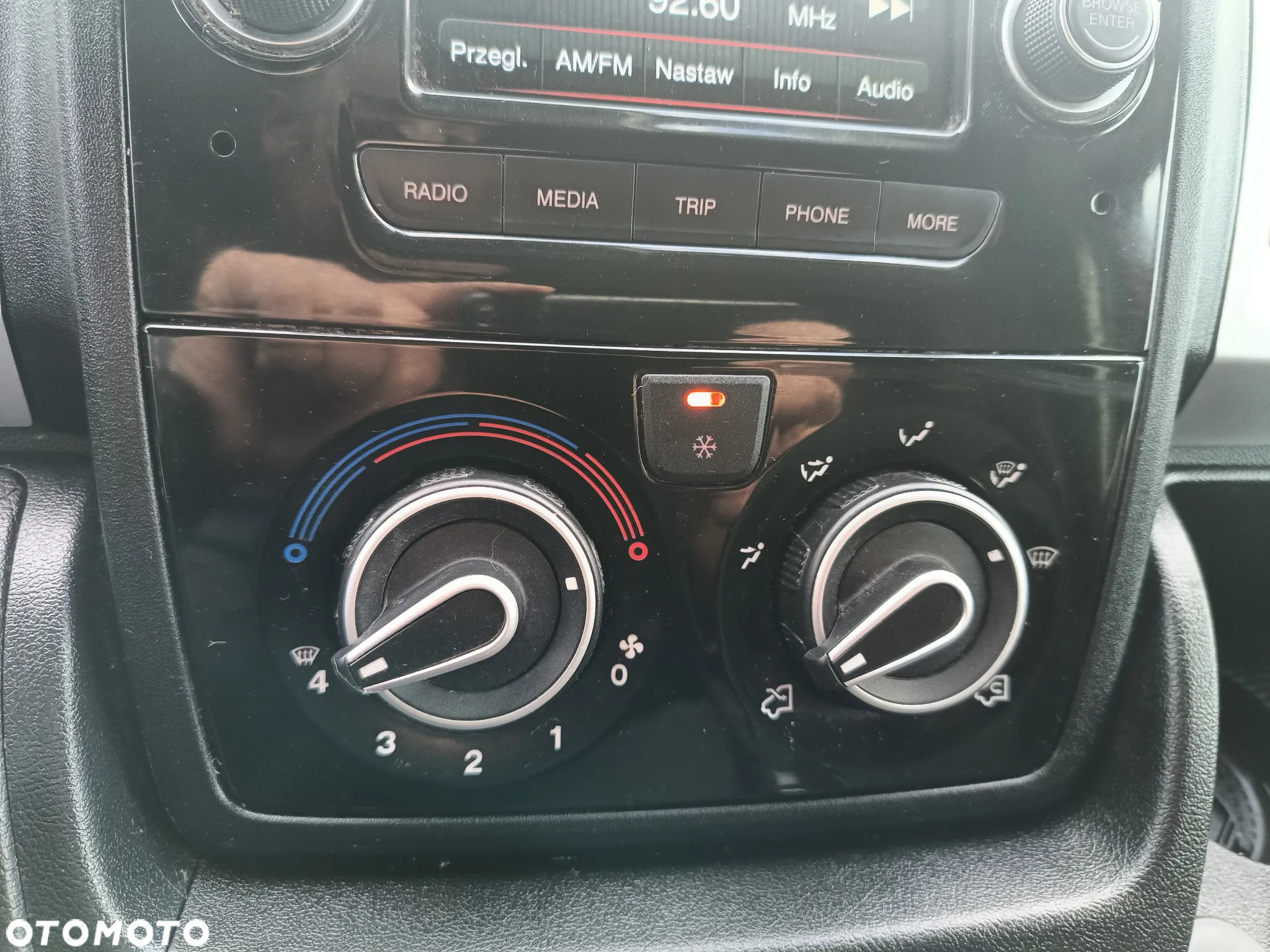 Fiat Dukato LONG L4H3 2.3 diesel 177kM bez AdBlue 2019rok WIZUALNIE I TECHNICZNIE AUTO JAK NOWE!!! - 29