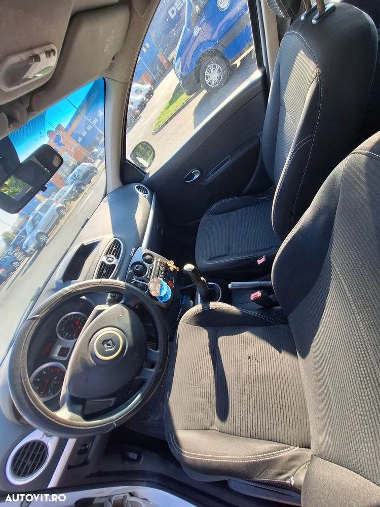 Renault Clio 1.5 dCi Expression - 5