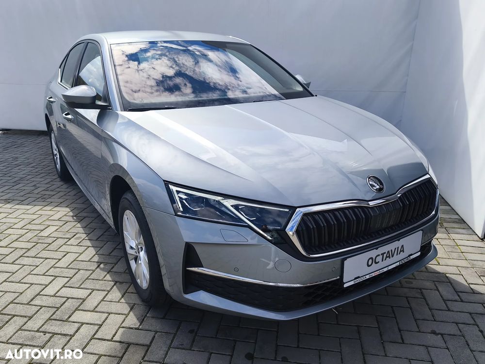 Skoda Octavia 1.5 TSI mHEV DSG Selection - 8