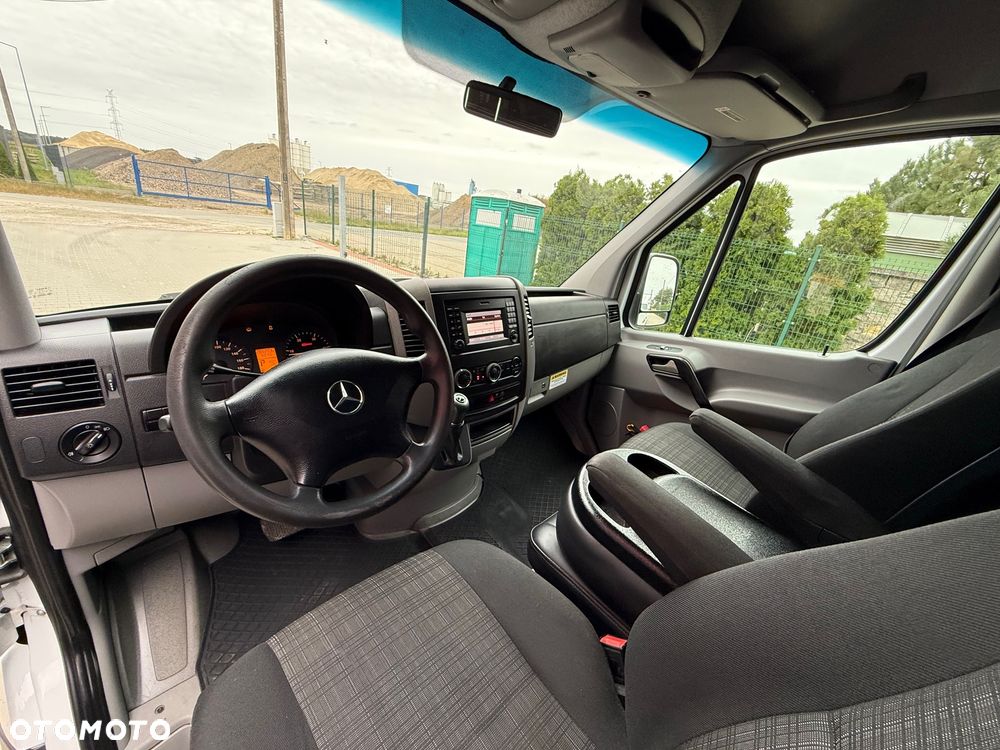 Mercedes-Benz Sprinter maxi - 23