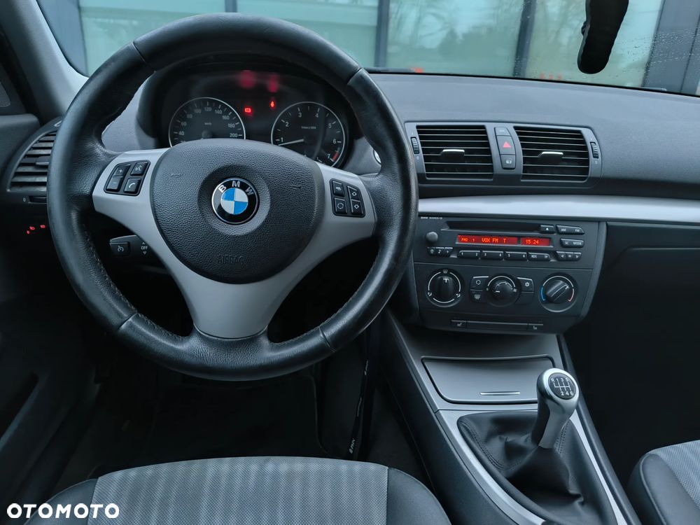 BMW Seria 1 - 18