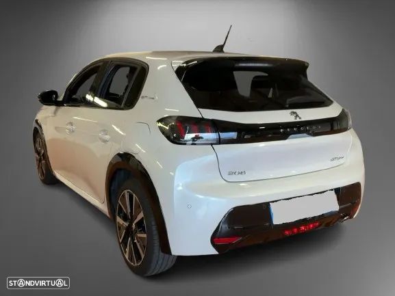 Peugeot 208 PureTech 100 EAT8 GT Pack - 12