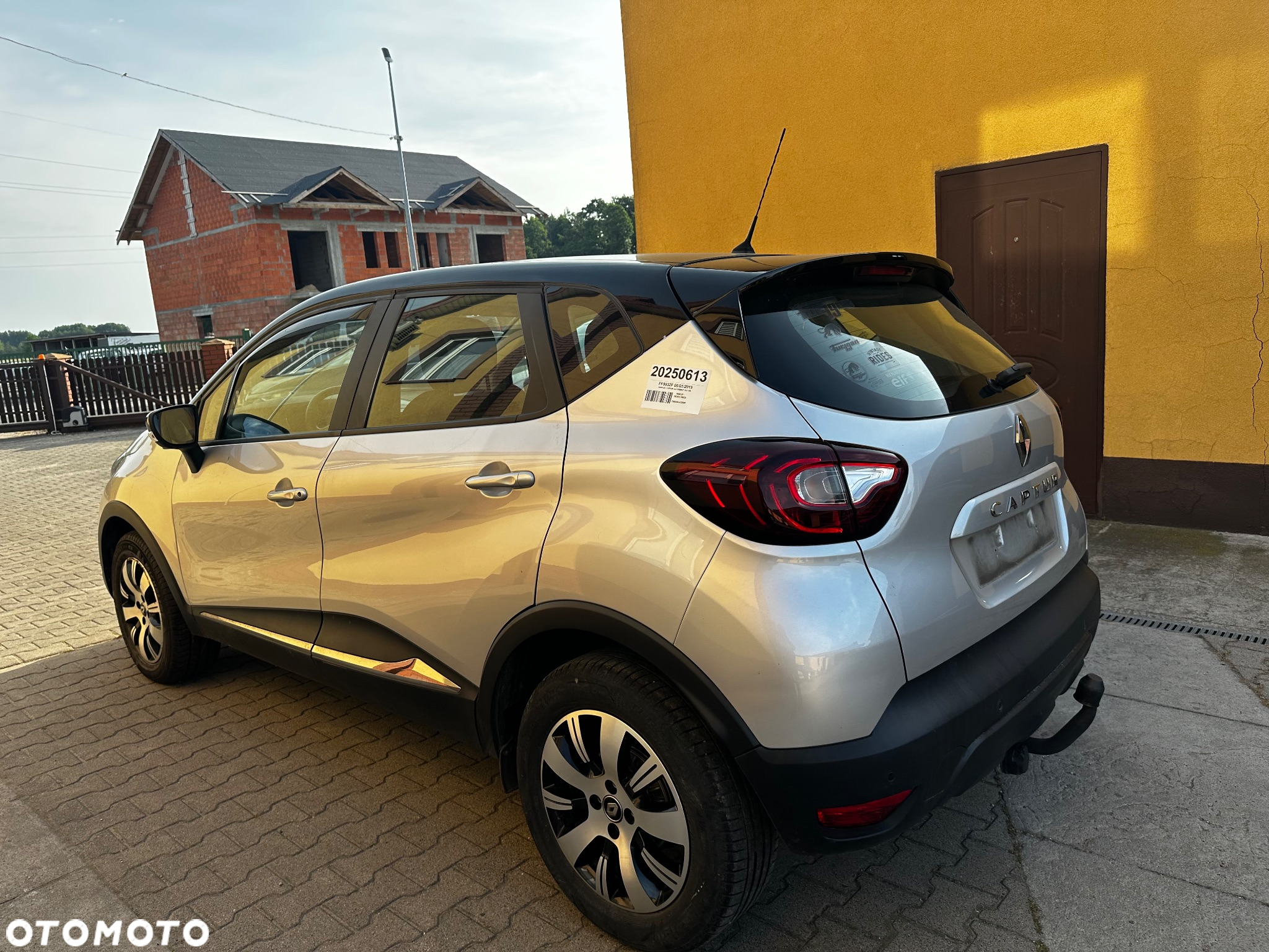 Renault Captur ENERGY dCi 90 Experience - 4