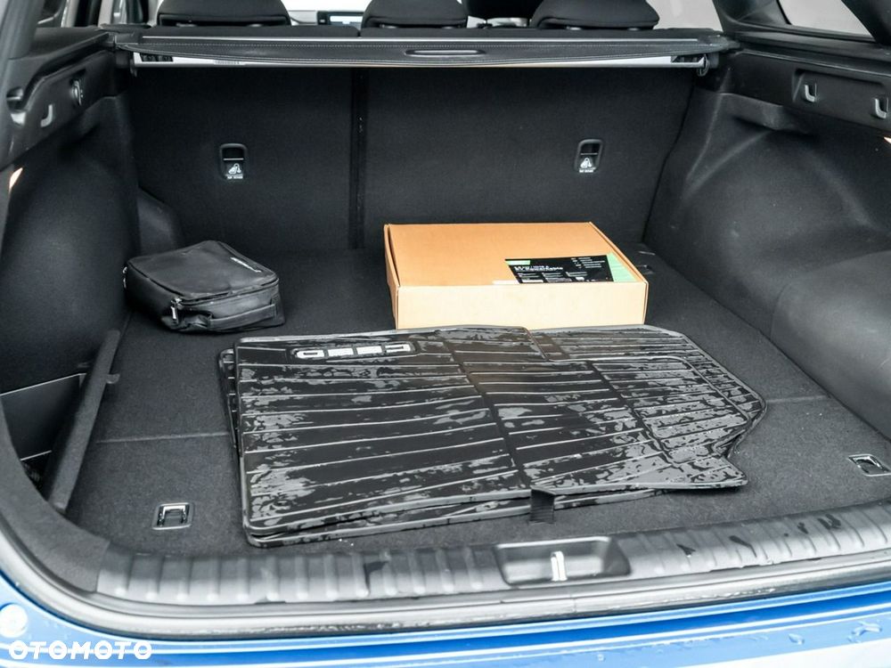 Kia Ceed 1.6 GDI PHEV L DCT - 29