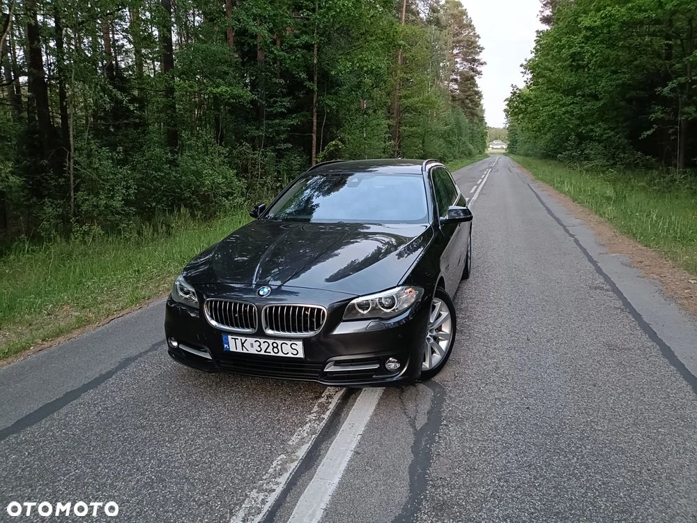 BMW Seria 5 530d xDrive - 24