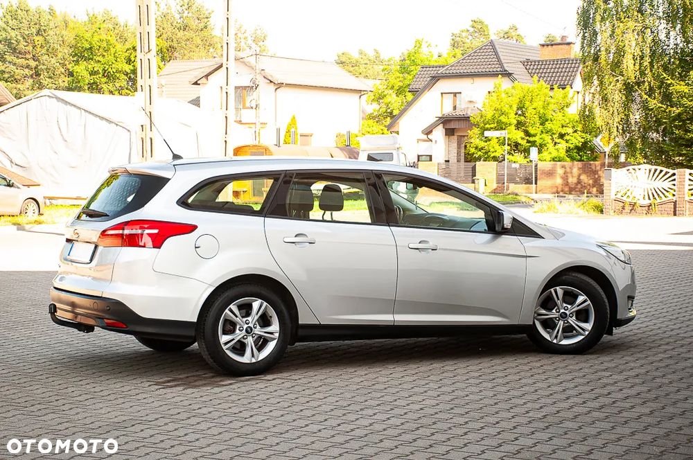Ford Focus 1.5 TDCi DPF Start-Stopp-System Titanium - 23