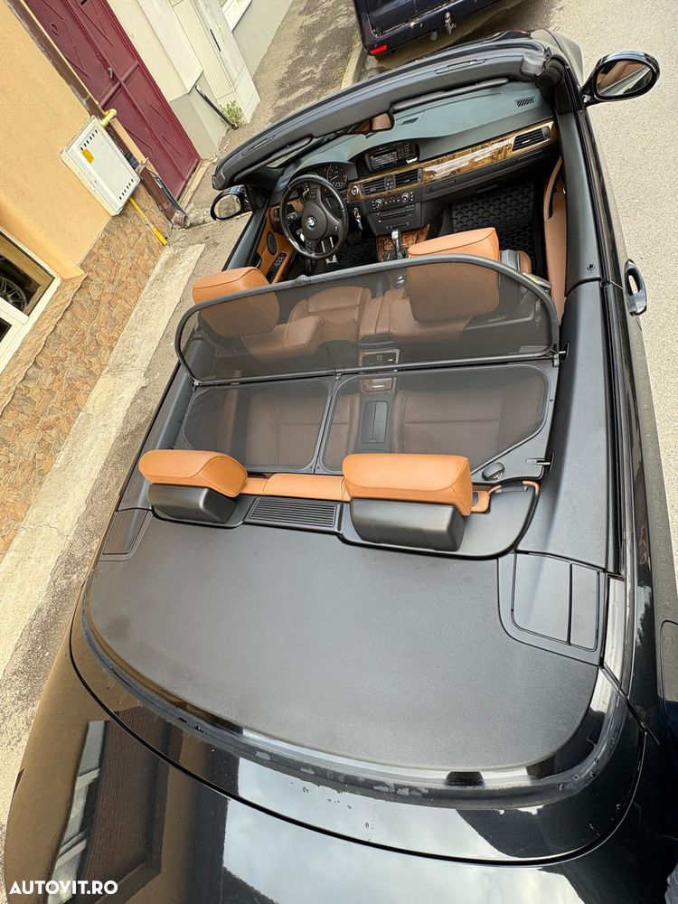 BMW Seria 3 325d Aut. - 38