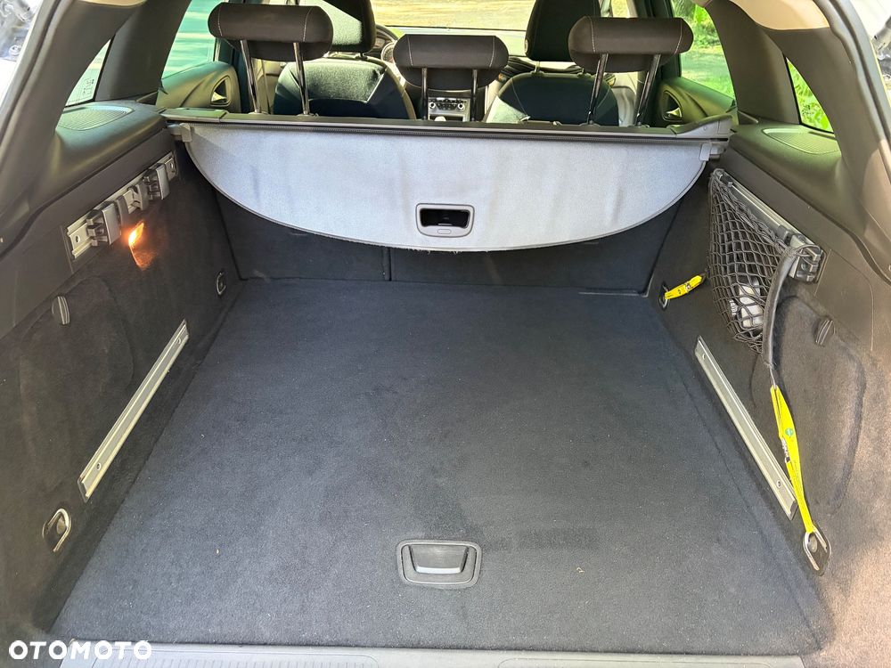 Opel Astra 1.2 T Edition S&S - 15