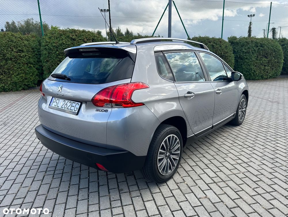 Peugeot 2008 ver-1-2-pure-tech-access - 4