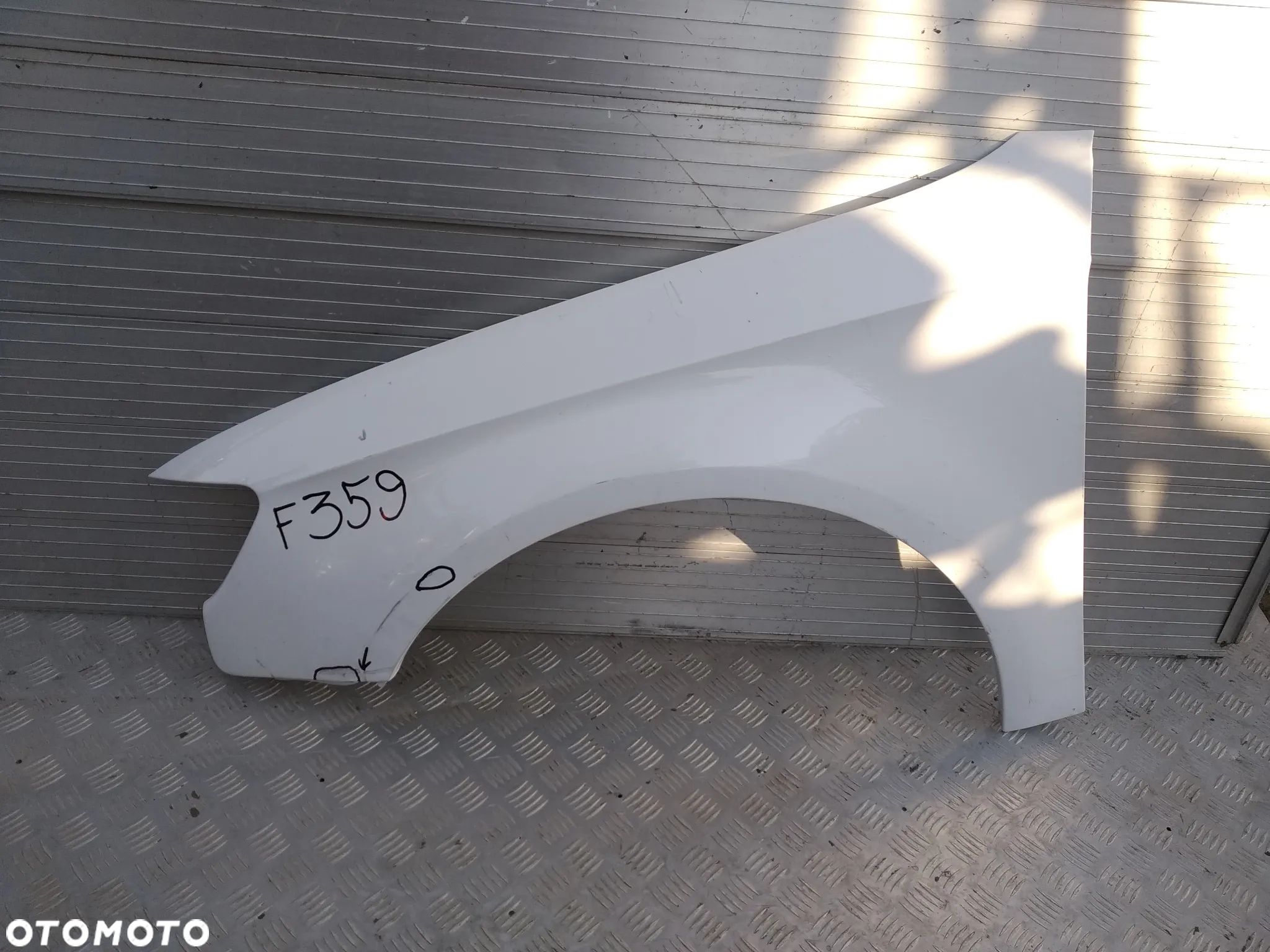 F359/H12/H374/H389 LEWY BŁOTNIK AUDI A3 8V0 8V - 1
