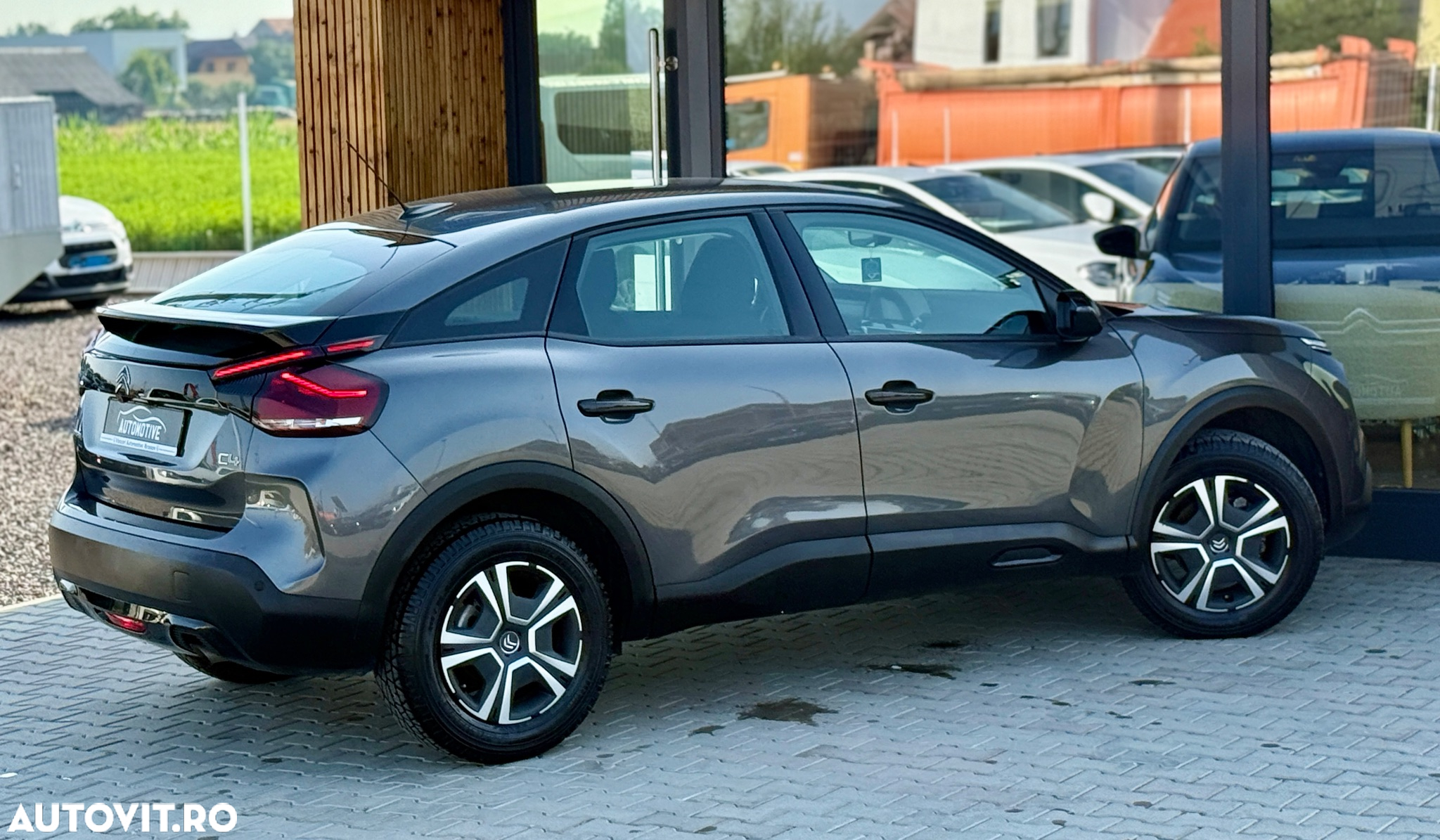 Citroën C4 PureTech 100 Stop&Start LIVE PACK - 14