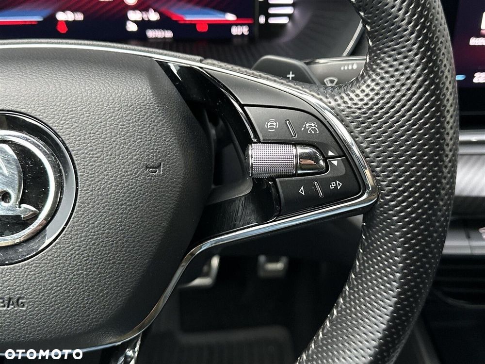 Skoda Octavia 2.0 TDI 4x4 RS DSG - 19