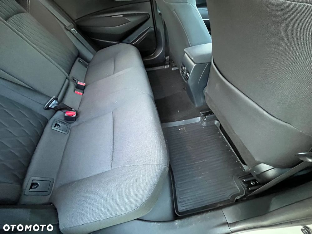 Toyota Corolla 1.8 Hybrid Comfort - 25
