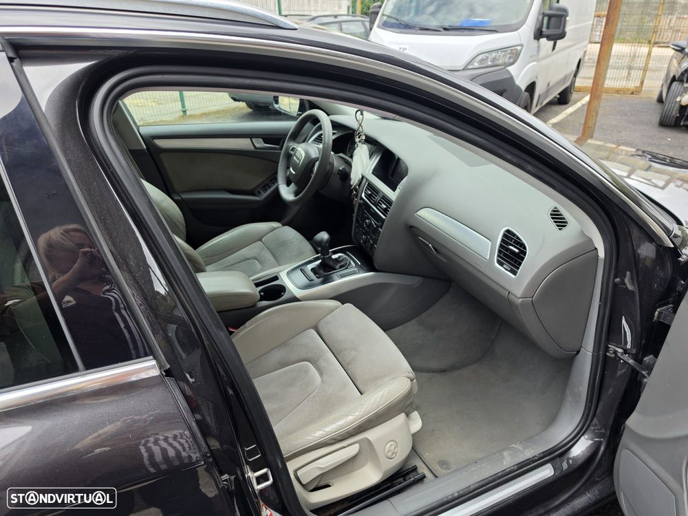 Audi A4 Avant 2.0 TDI Advance Multitronic - 15