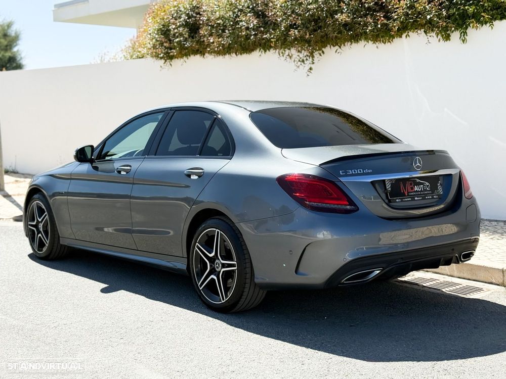 Mercedes-Benz C 300 de AMG Line - 9