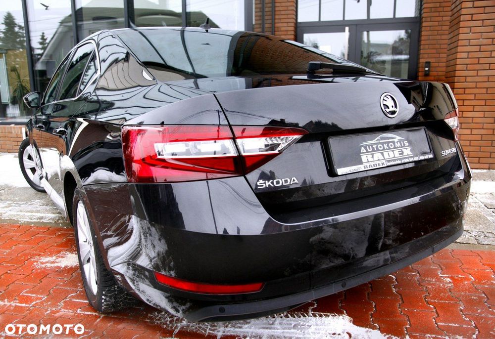 Skoda Superb - 33