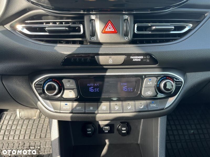 Hyundai i30 - 14