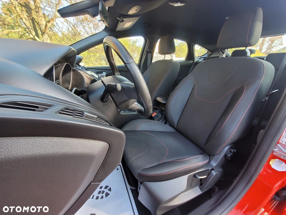 Ford Focus - 13