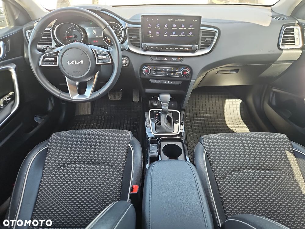 Kia Ceed 1.5 T-GDI M DCT - 9