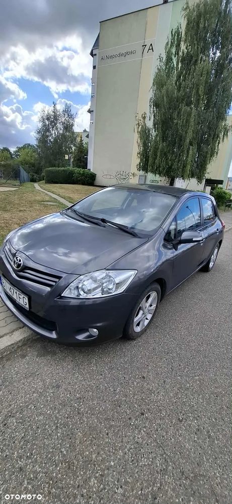 Toyota Auris 1.33 VVT-i - 16