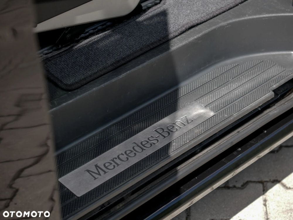 Mercedes-Benz Viano - 10