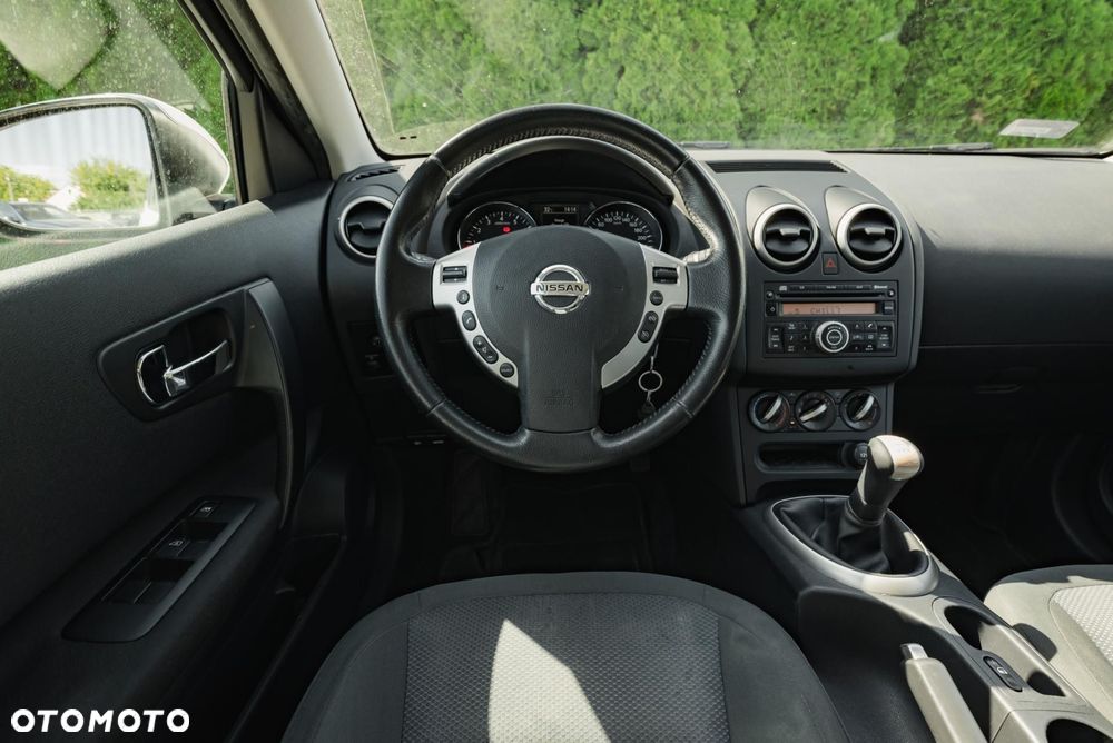 Nissan Qashqai - 11