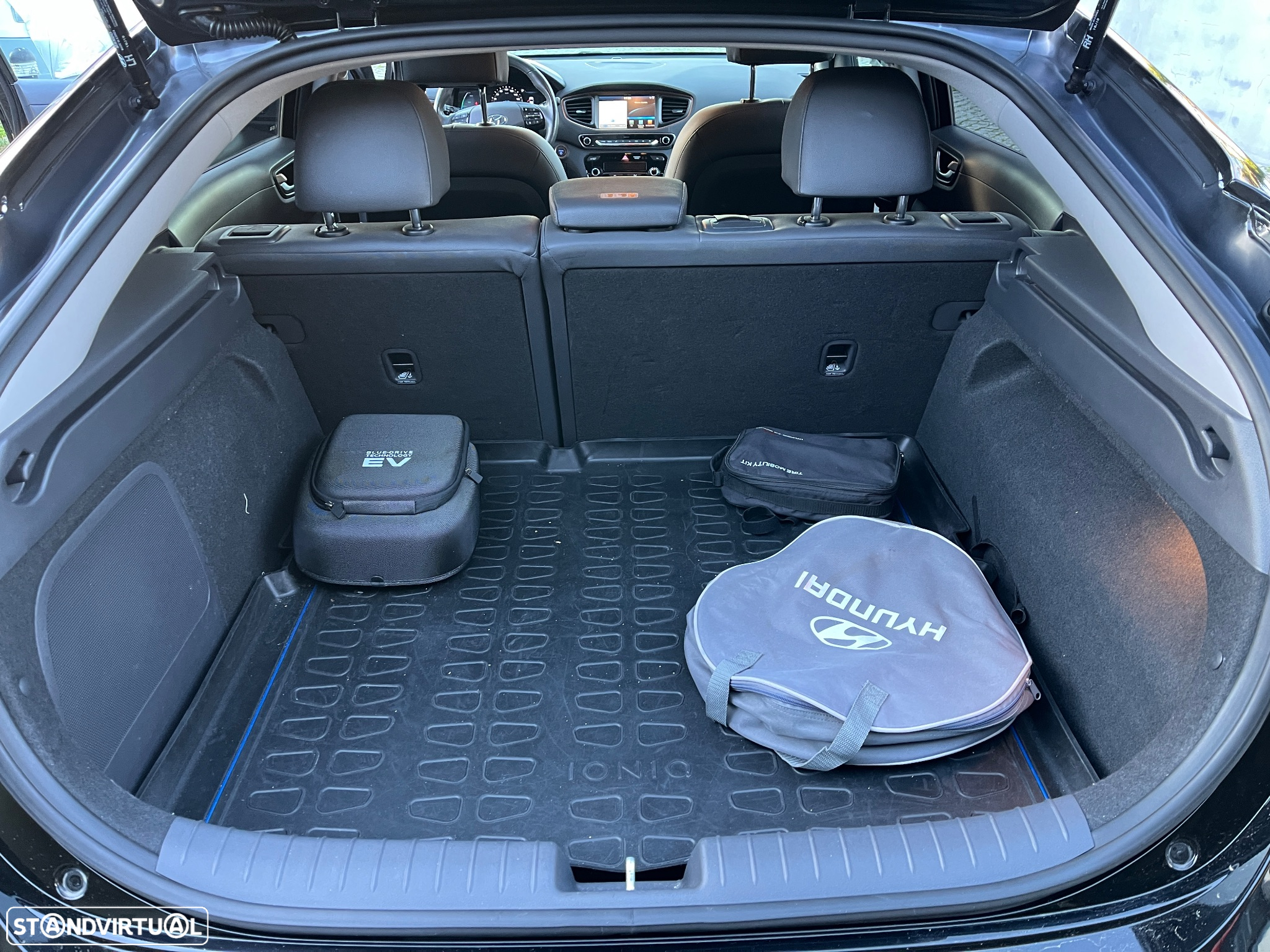 Hyundai Ioniq Elektro Premium - 16