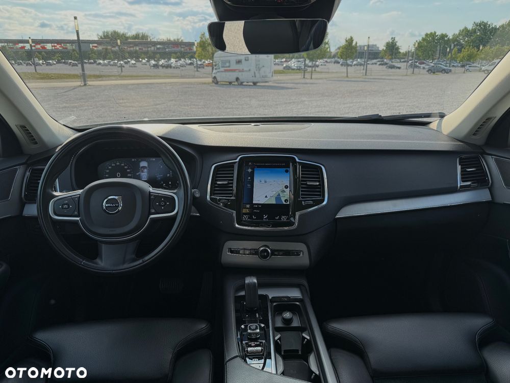 Volvo XC 90 B5 D AWD Geartronic Momentum Pro - 18