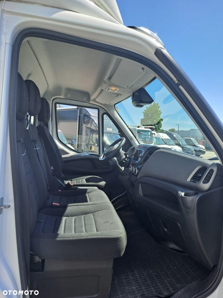 Iveco Daily | 50C18 | 3 litry  | Bliźniak | Kontener |  8EP |  Full Led - 13