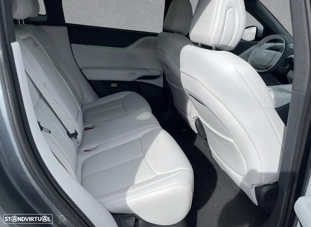 Xpeng G6 80.8 kWh Long Range - 20