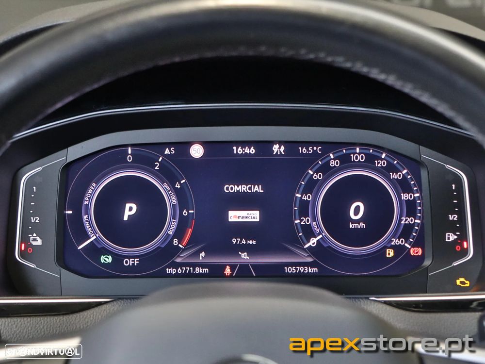 VW Passat Variant - 8