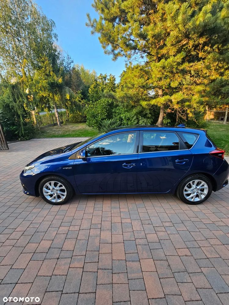Toyota Auris - 13