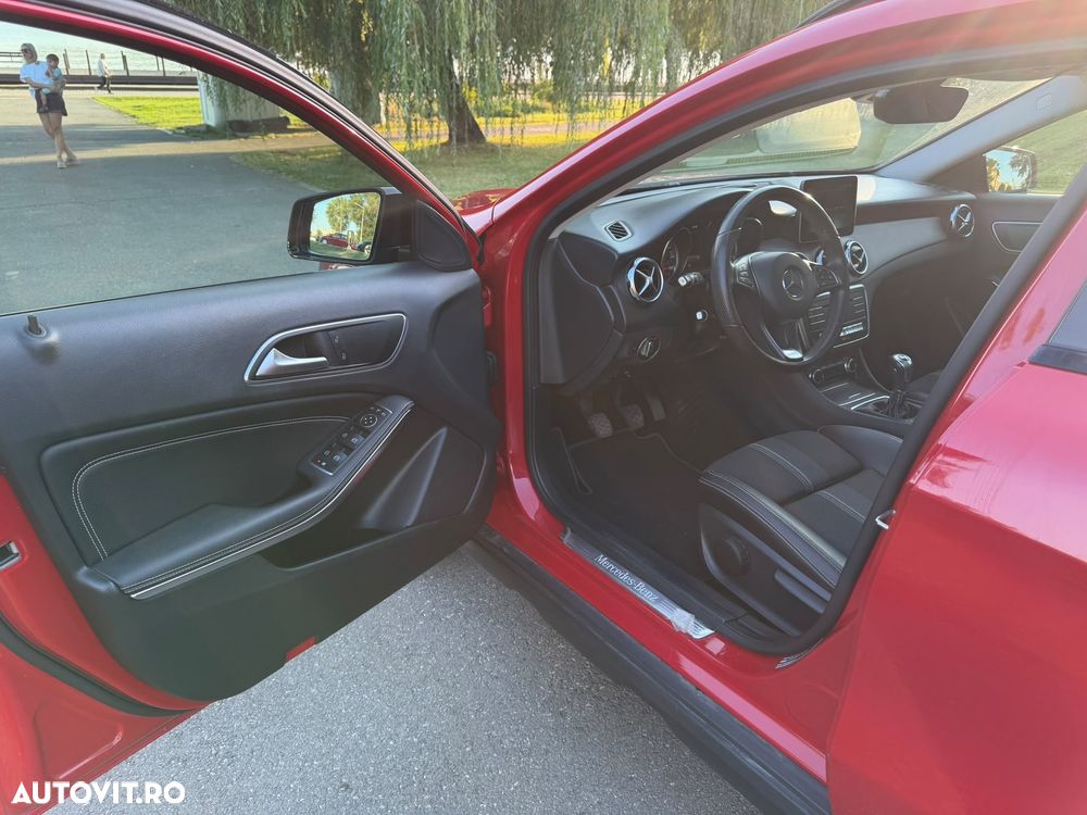 Mercedes-Benz GLA 200 - 7