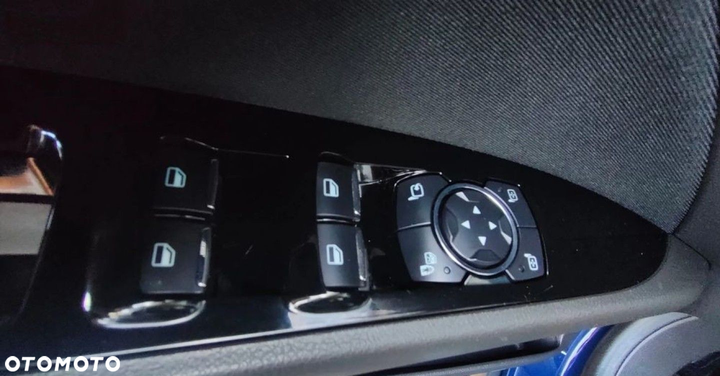 Ford Mondeo - 11