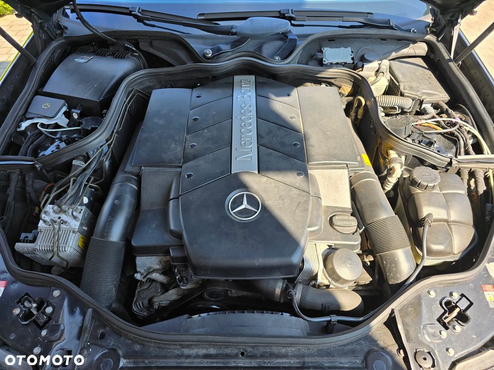 Mercedes-Benz Klasa E - 12