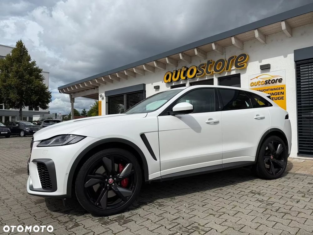 Jaguar F-Pace P550 AWD SVR - 4