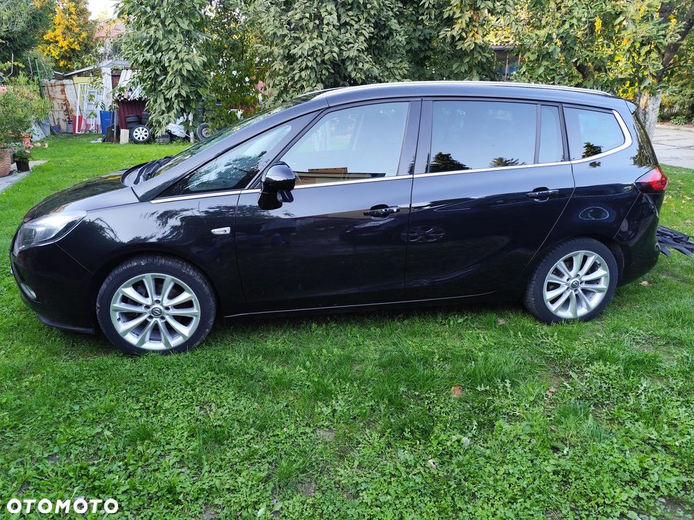 Opel Zafira - 9