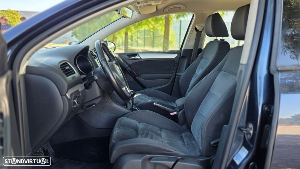 VW Golf 1.6 TDi Confortline - 9