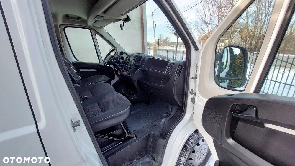 Peugeot BOXER - 21