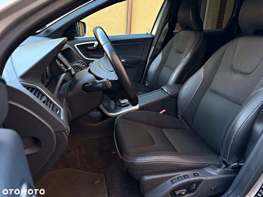 Volvo XC 60 D4 Geartronic Linje Inscription - 21