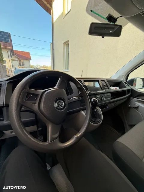 Volkswagen Transporter Kombi T6 2.0 TDI 75 kW KR - 12