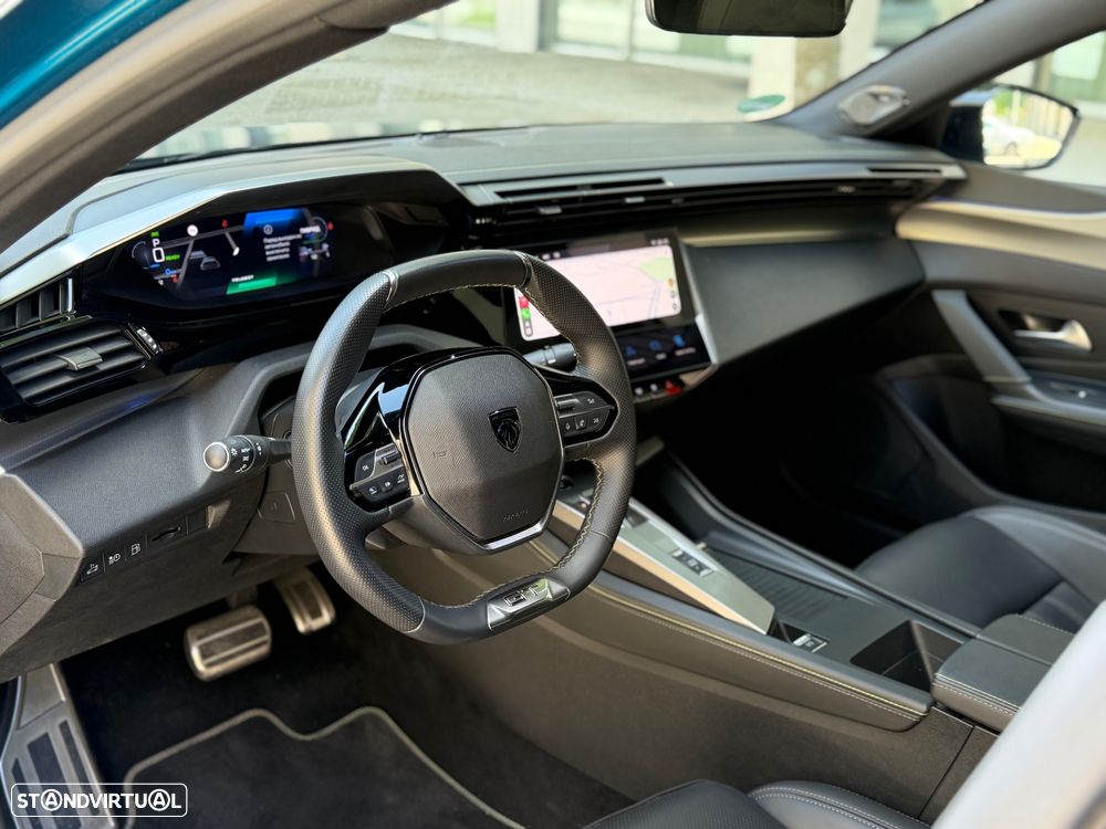 Peugeot 408 240 e-DSC7 GT Exclusive - 17
