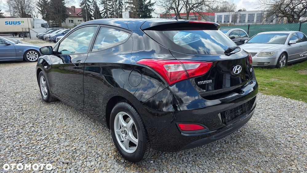 Hyundai i30 1.4 Fifa World Cup Edition - 5