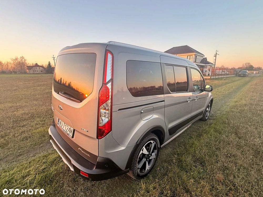 Ford Tourneo Connect 1.5 EcoBlue Active - 18