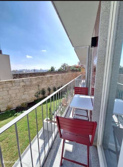 T1 com garagem - Centro Porto - Grande imagem: 4/46