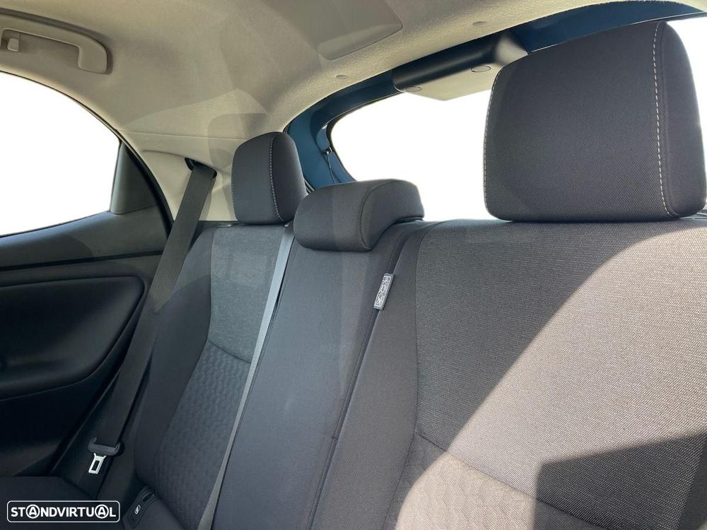Toyota Yaris - 11