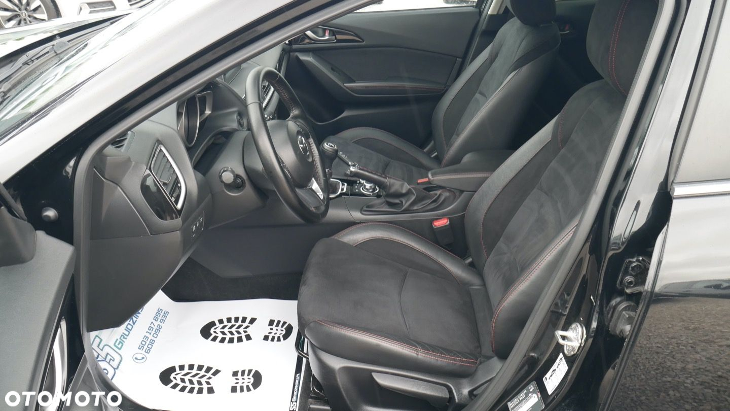 Mazda 3 - 13